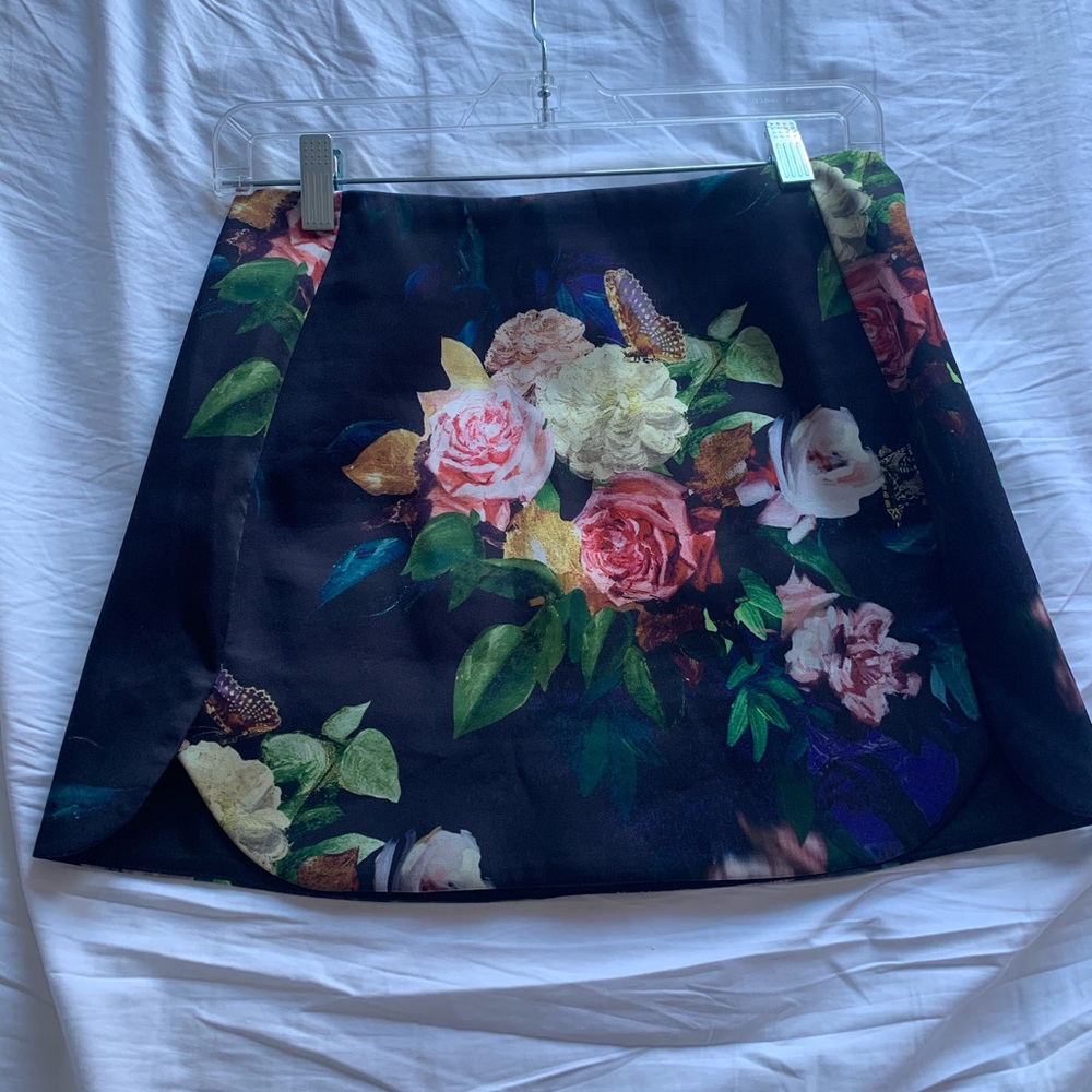 Topshop mini skirt size 4